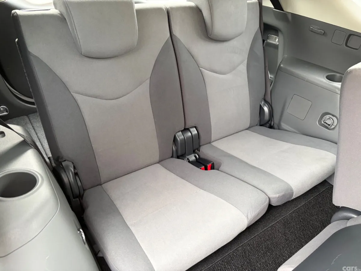 Toyota Prius MPV, Petrol Hybrid, 2013, White