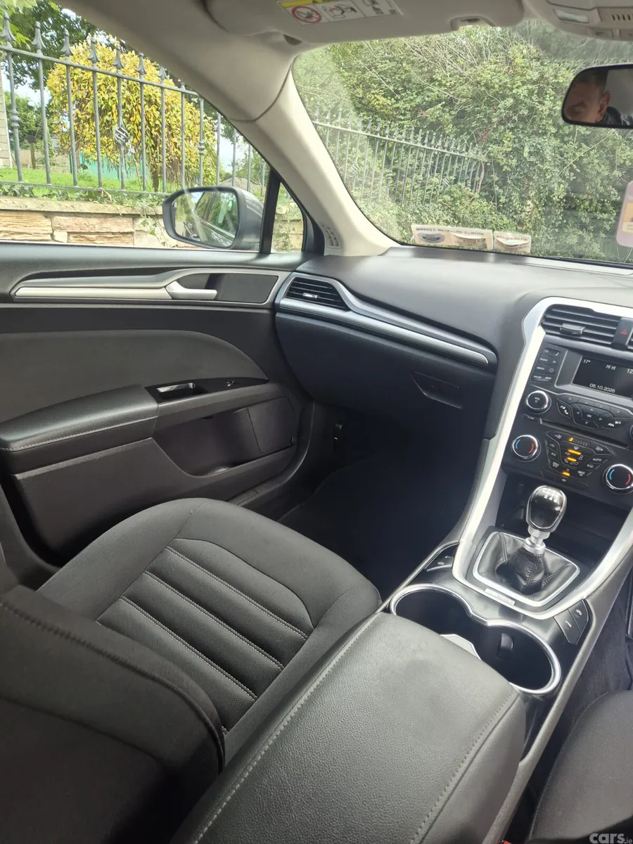Ford Mondeo Hatchback, Diesel, 2015, Grey