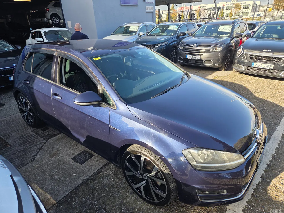 Volkswagen Golf Hatchback, Petrol, 2015, Blue
