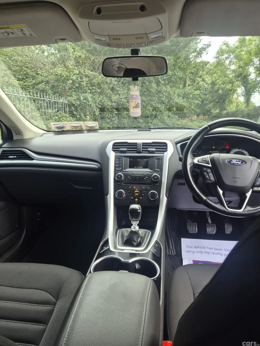 Ford Mondeo Hatchback, Diesel, 2015, Grey