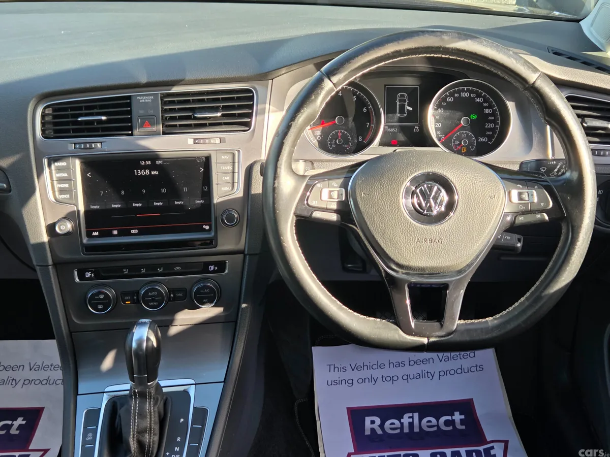 Volkswagen Golf Hatchback, Petrol, 2015, Blue