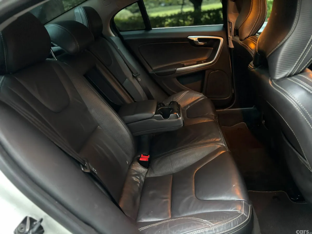 Volvo S60 Saloon, Petrol, 2013, White