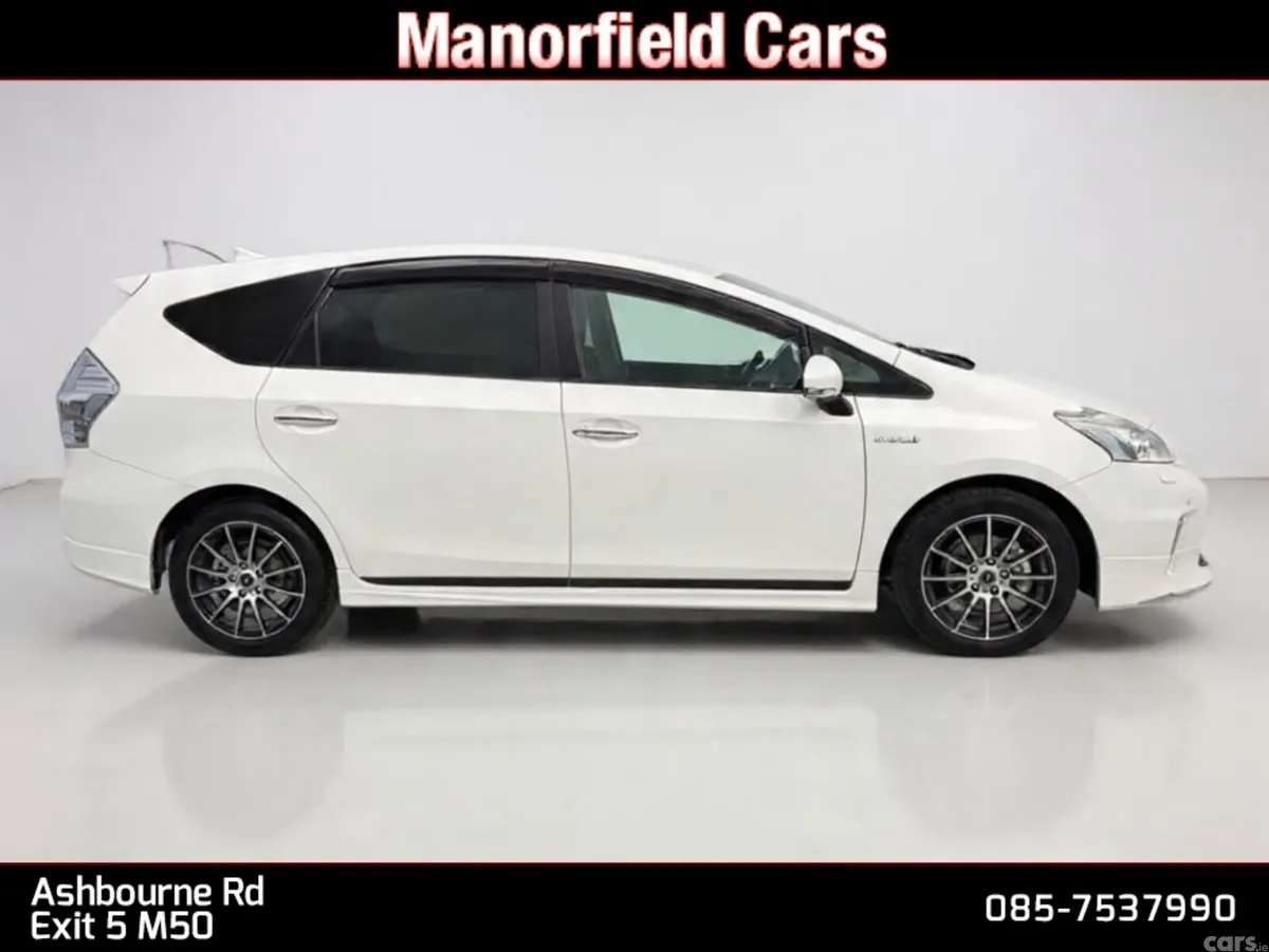 Toyota Prius Hatchback, Petrol Hybrid, 2014, White