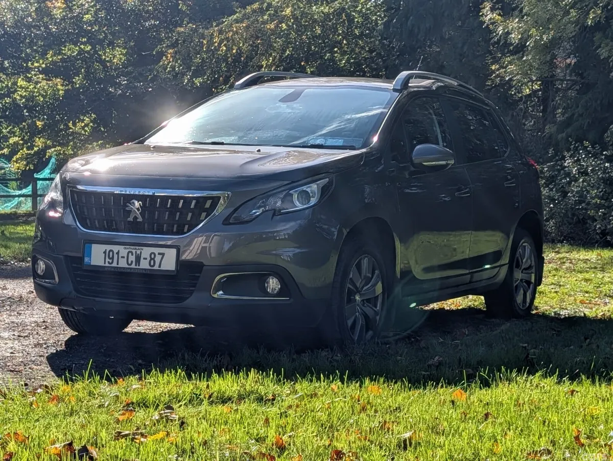 Peugeot 2008 Estate, Diesel, 2019, Grey