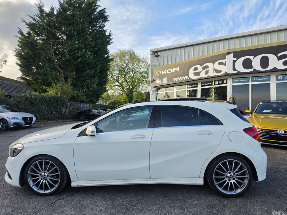 Mercedes-Benz A-Class Hatchback, Petrol, 2017, White