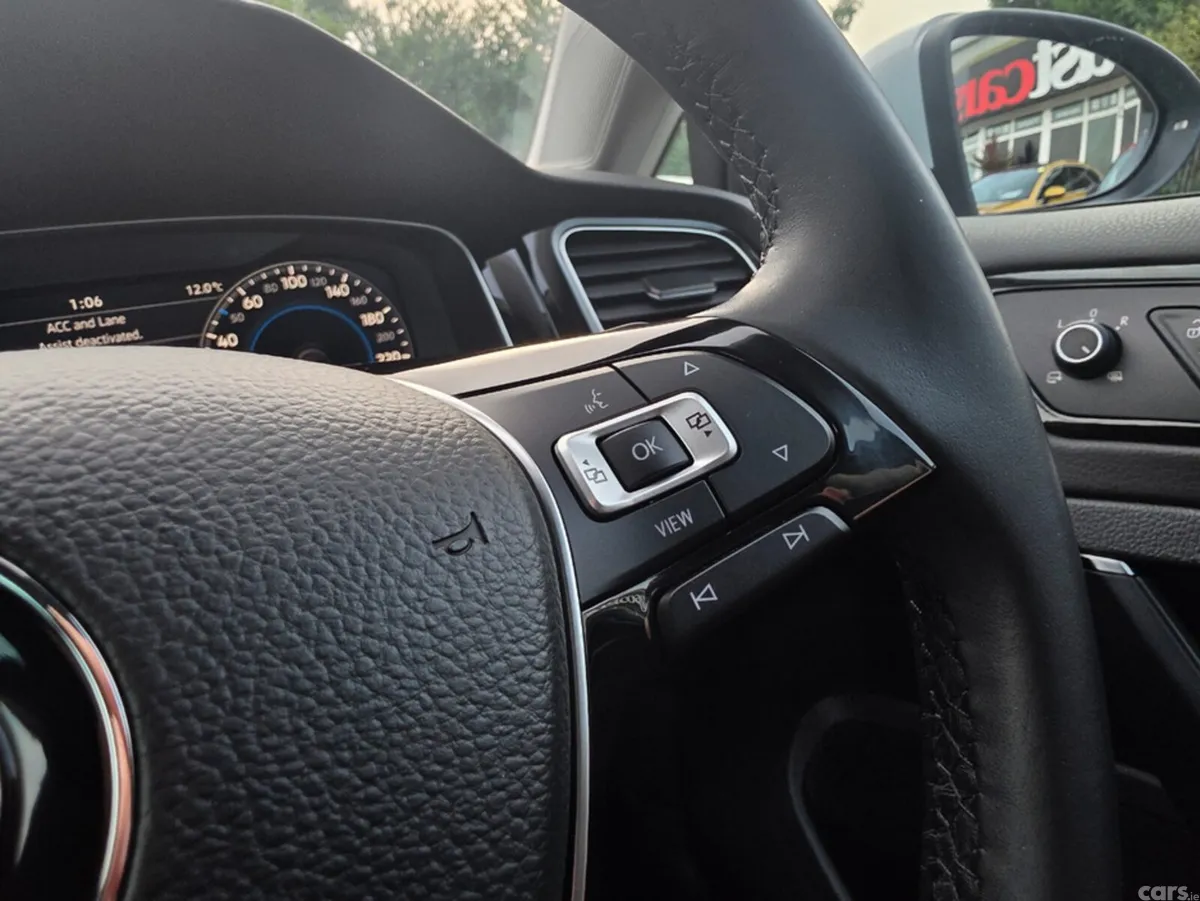 Volkswagen Golf Hatchback, Petrol, 2019, White