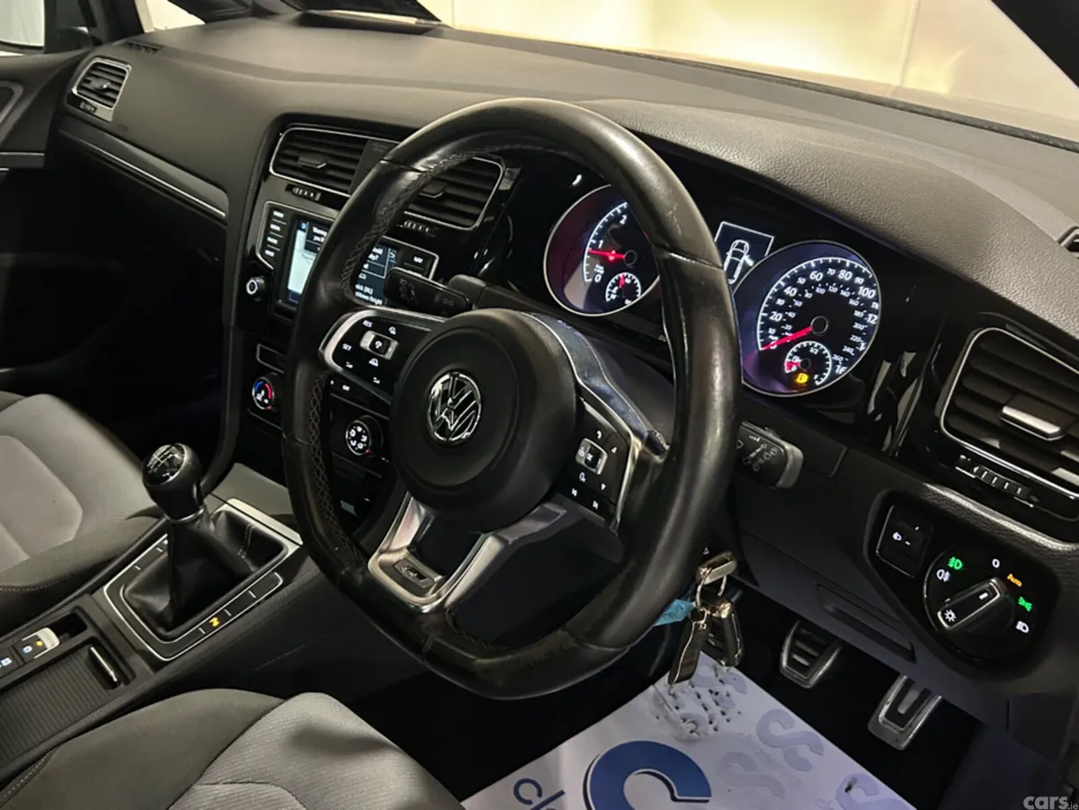 Volkswagen Golf Hatchback, Diesel, 2016, Grey