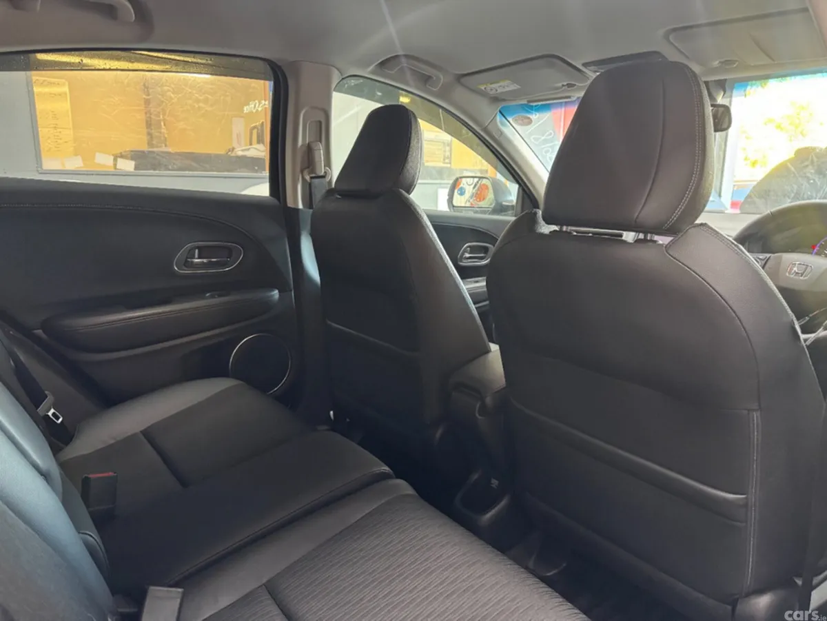 Honda Vezel SUV, Petrol Hybrid, 2021, Black