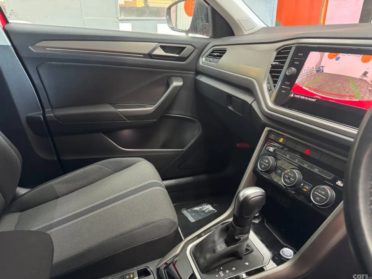 Volkswagen T-Roc SUV, Petrol, 2021, Red