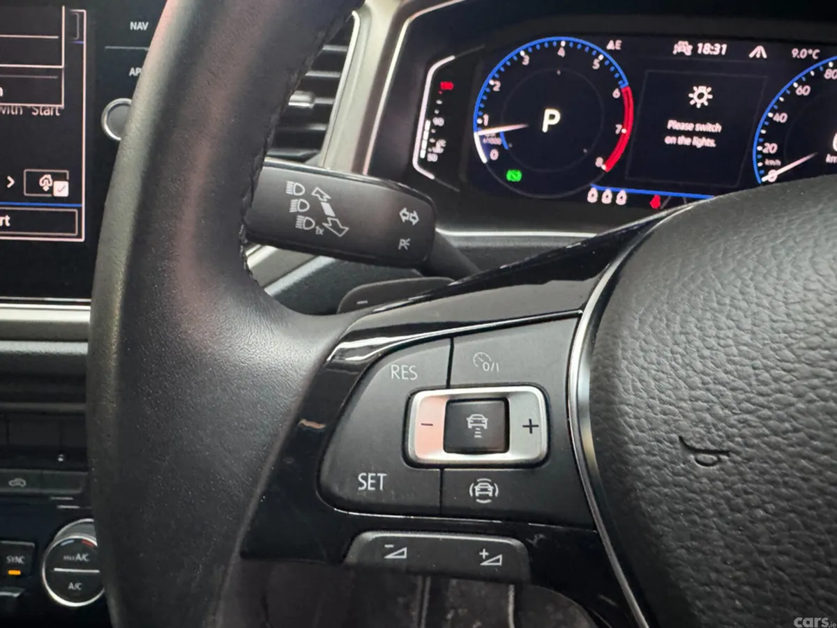 Volkswagen T-Roc SUV, Petrol, 2021, Red