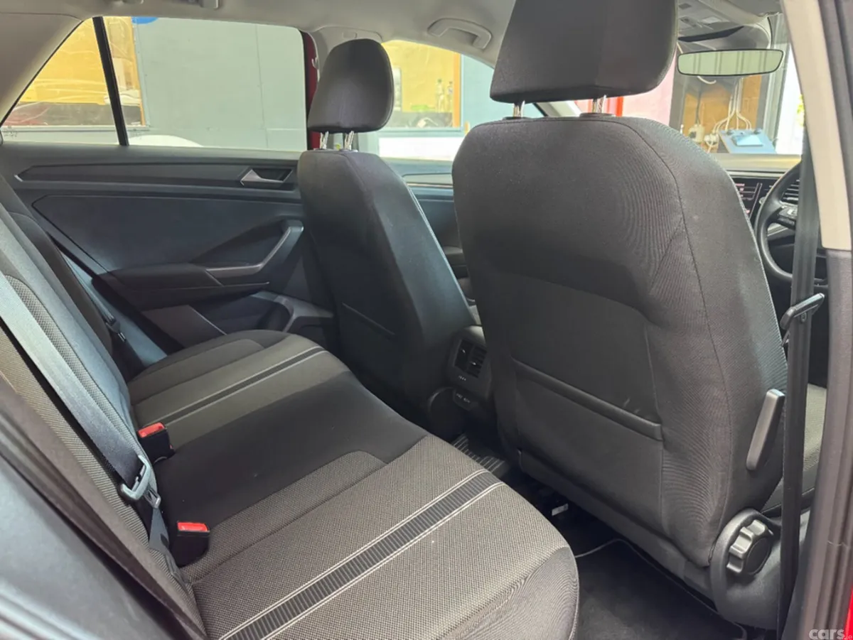 Volkswagen T-Roc SUV, Petrol, 2021, Red