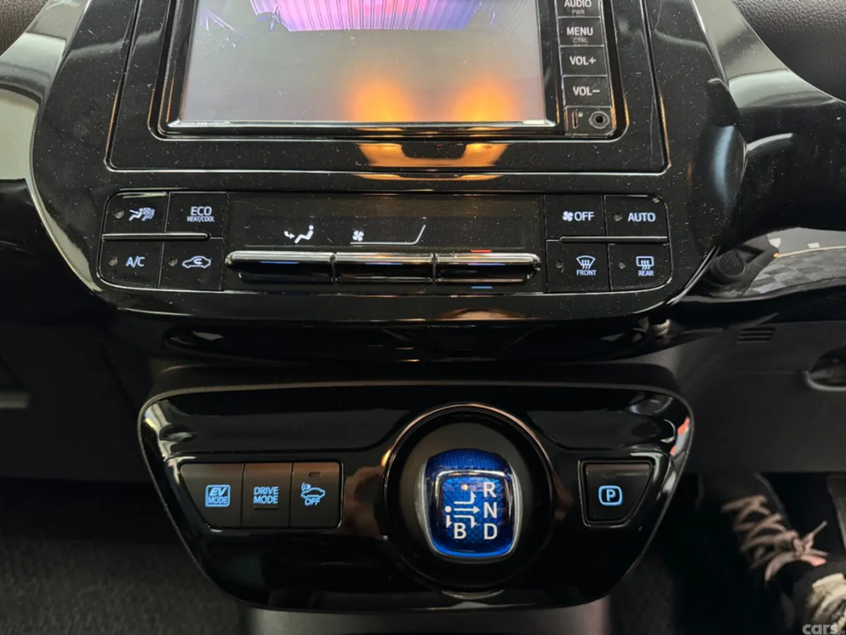 Toyota Prius Saloon, Petrol Hybrid, 2019, Black