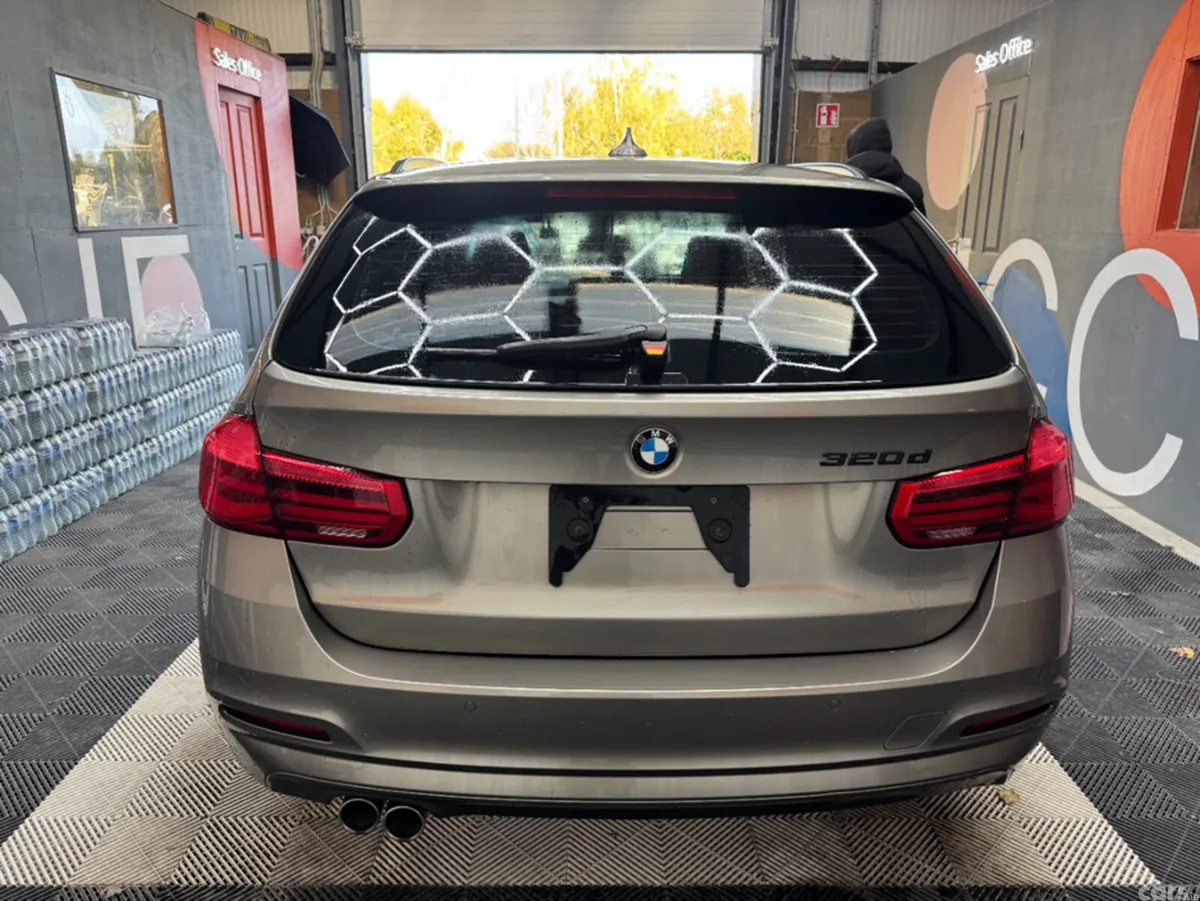 BMW 3-Series Estate, Diesel, 2016, Gold