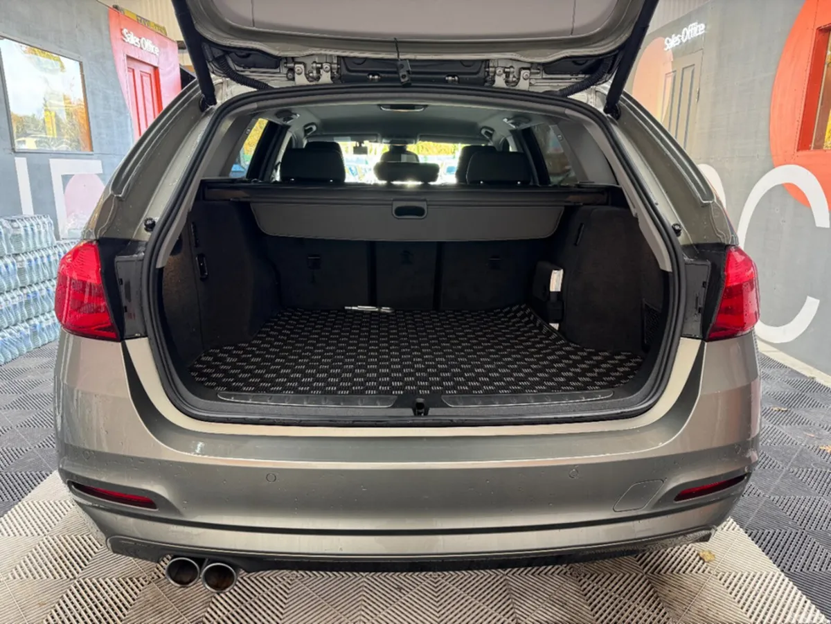 BMW 3-Series Estate, Diesel, 2016, Gold