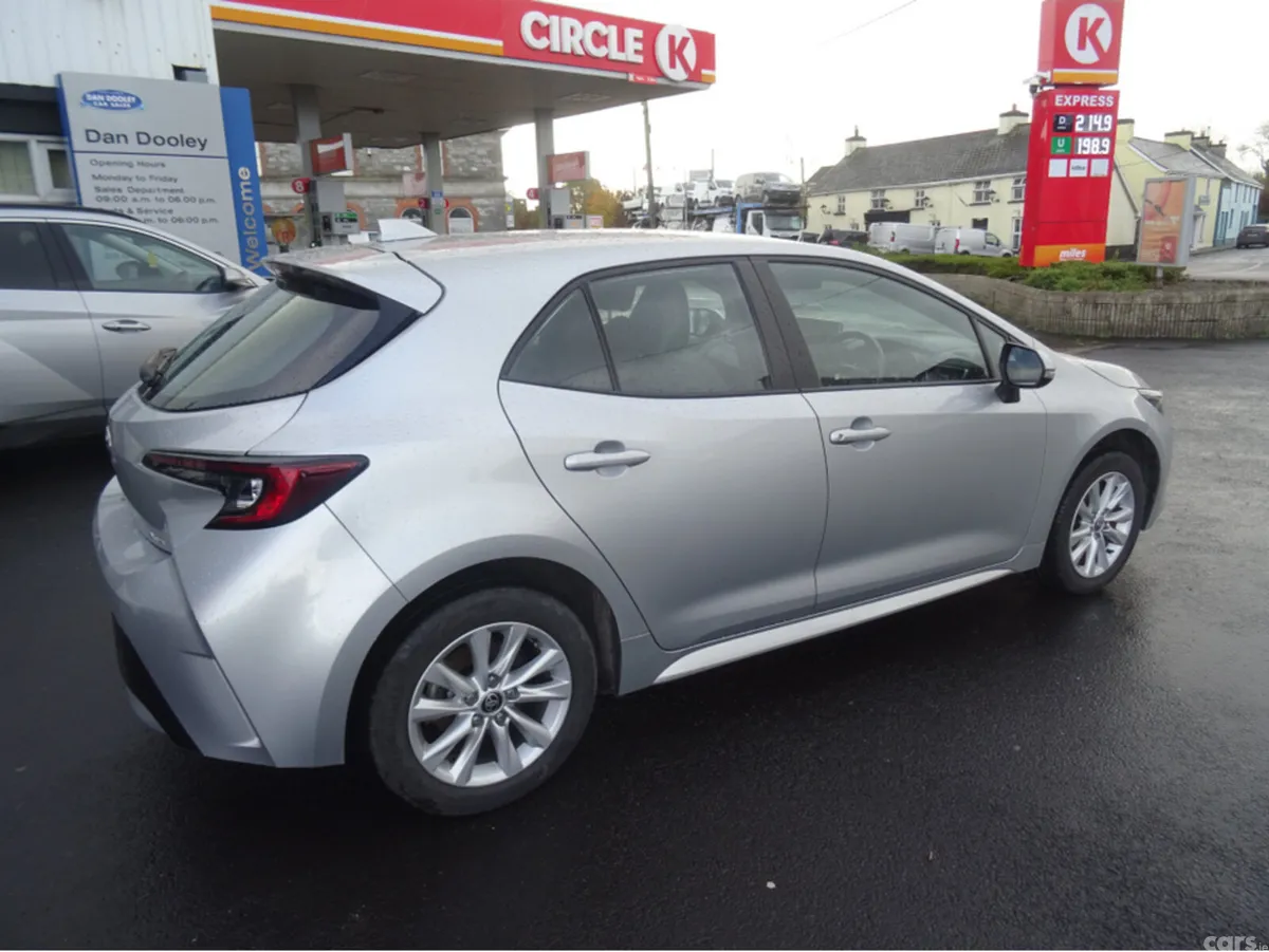 Toyota Corolla Hatchback, Petrol Hybrid, 2025, Grey
