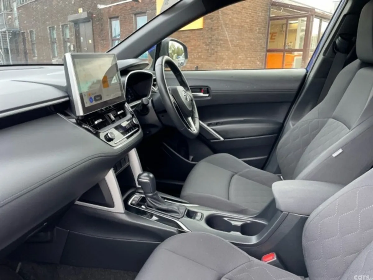 Toyota Corolla Cross SUV, Petrol Hybrid, 2025, Blue