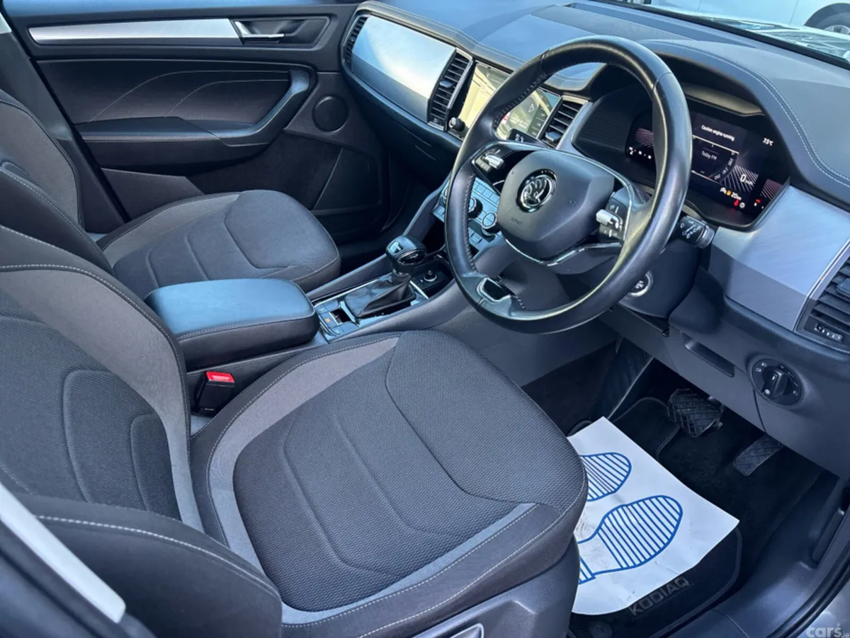 Skoda Kodiaq Estate, Diesel, 2023, Grey