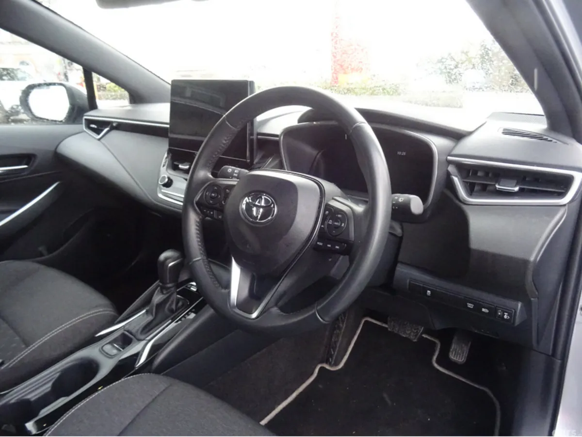Toyota Corolla Hatchback, Petrol Hybrid, 2025, Grey