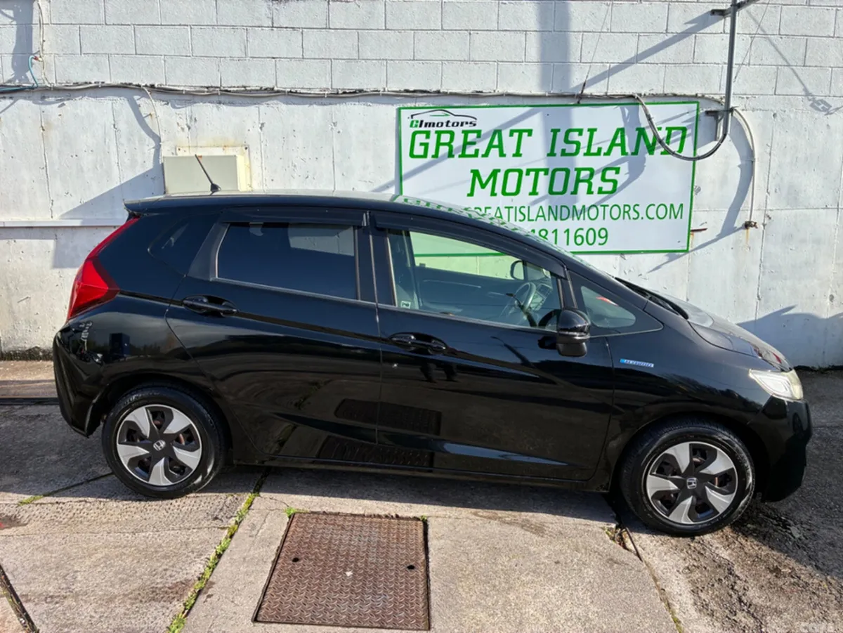 Honda Fit Hatchback, Petrol Hybrid, 2017, Black
