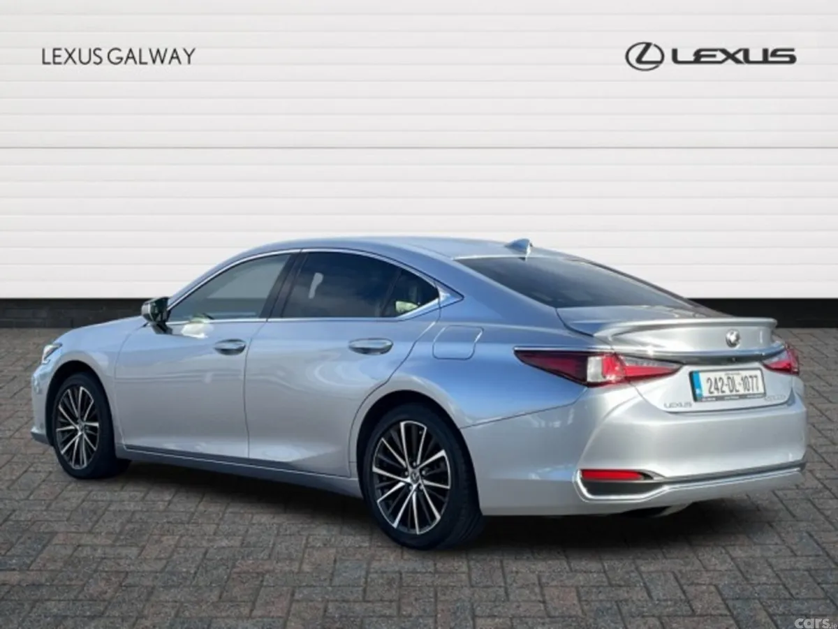Lexus ES Saloon, Petrol Hybrid, 2024, Grey