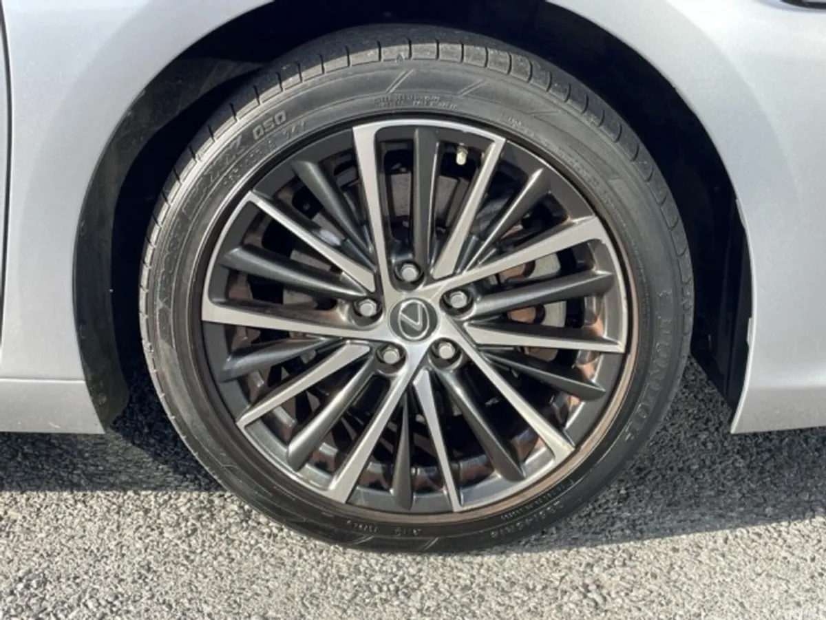 Lexus ES Saloon, Petrol Hybrid, 2024, Grey