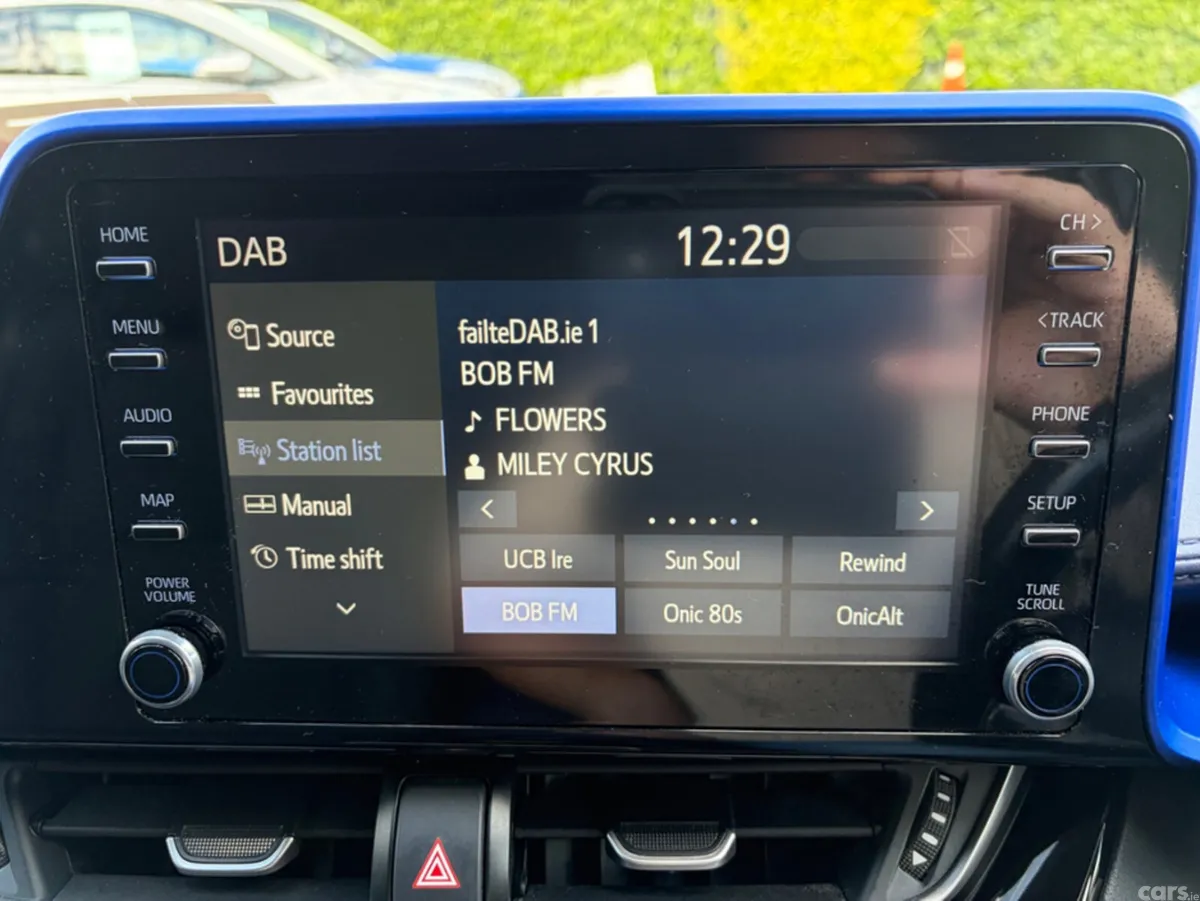 Toyota C-HR SUV, Petrol Hybrid, 2020, White