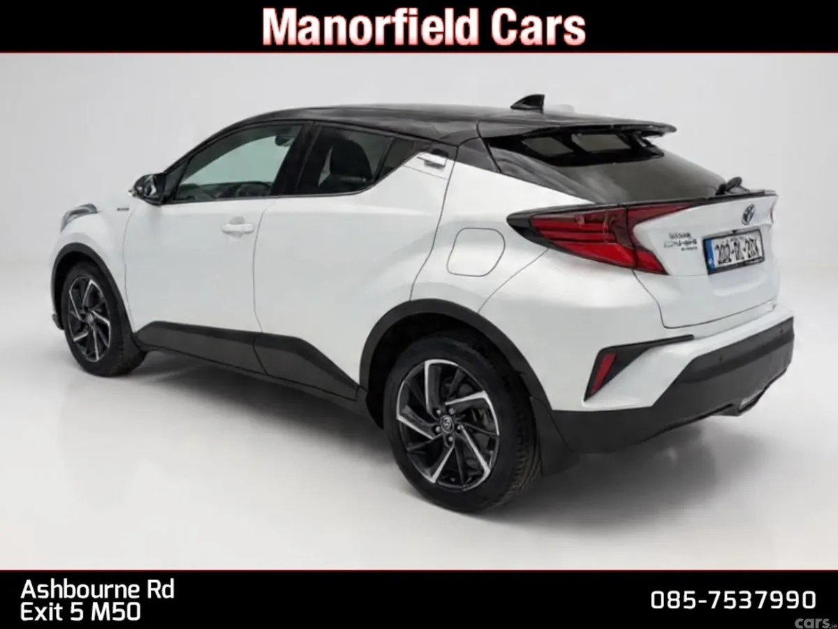 Toyota C-HR SUV, Petrol Hybrid, 2020, White