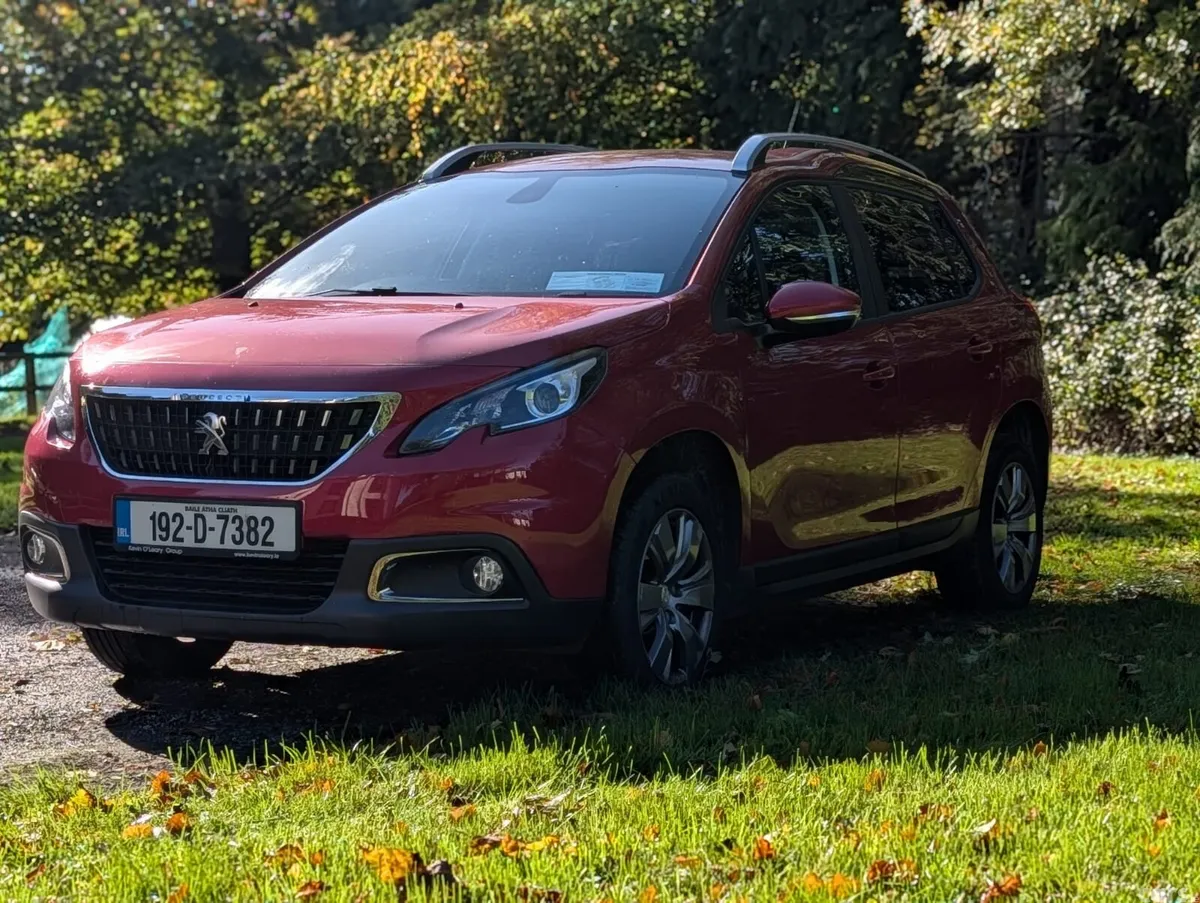 Peugeot 2008 Estate, Petrol, 2019, Red