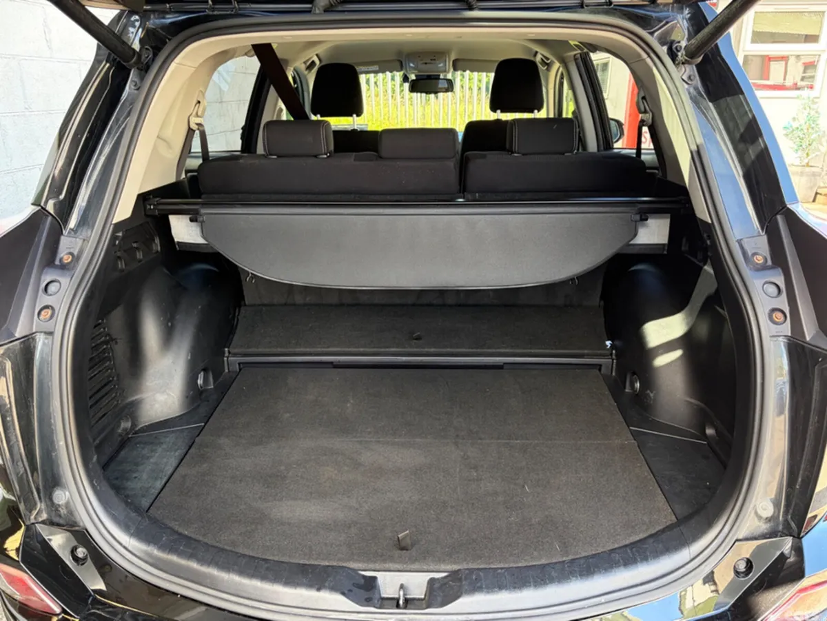 Toyota RAV4 SUV, Petrol Hybrid, 2016, Black