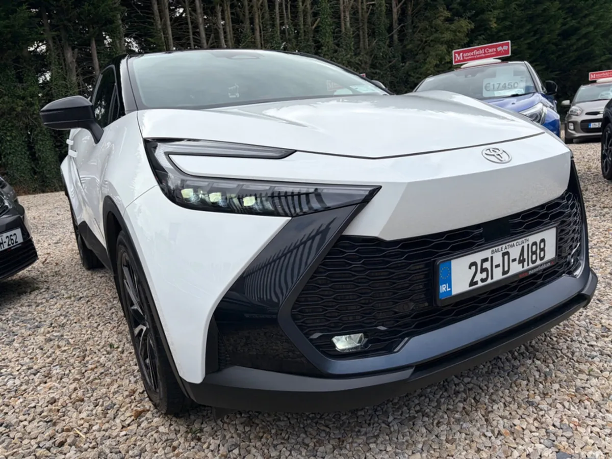 Toyota C-HR Hatchback, Petrol Plug-in Hybrid, 2025, White