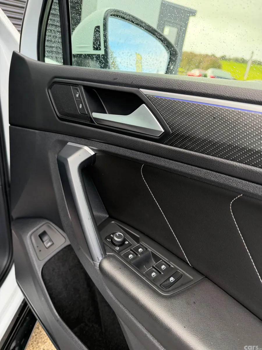 Volkswagen Tiguan SUV, Diesel, 2023, White