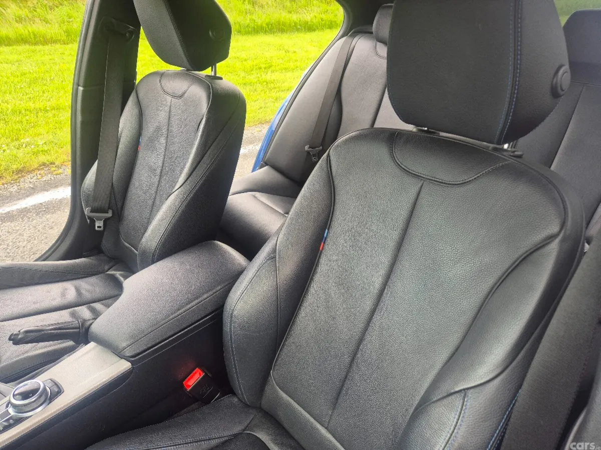 BMW 3-Series Saloon, Diesel, 2018, Blue