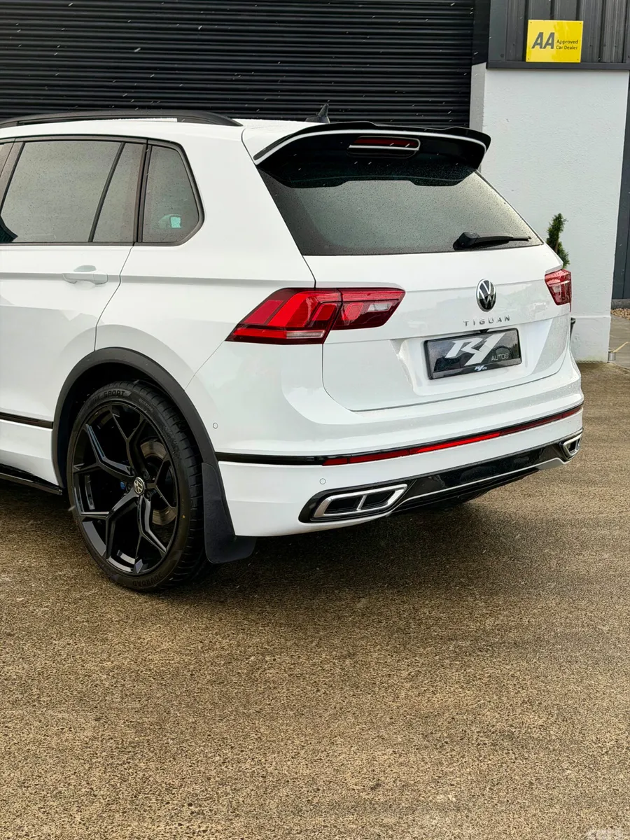 Volkswagen Tiguan SUV, Diesel, 2023, White