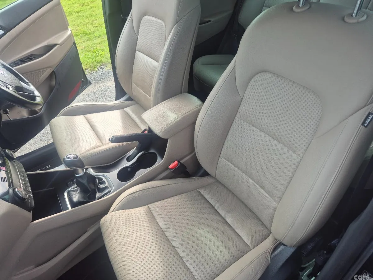 Hyundai Tucson SUV, Diesel, 2018, Black