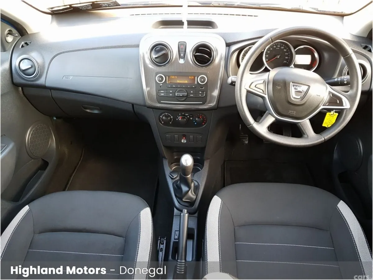Dacia Sandero Stepway Hatchback, Diesel, 2018, Blue