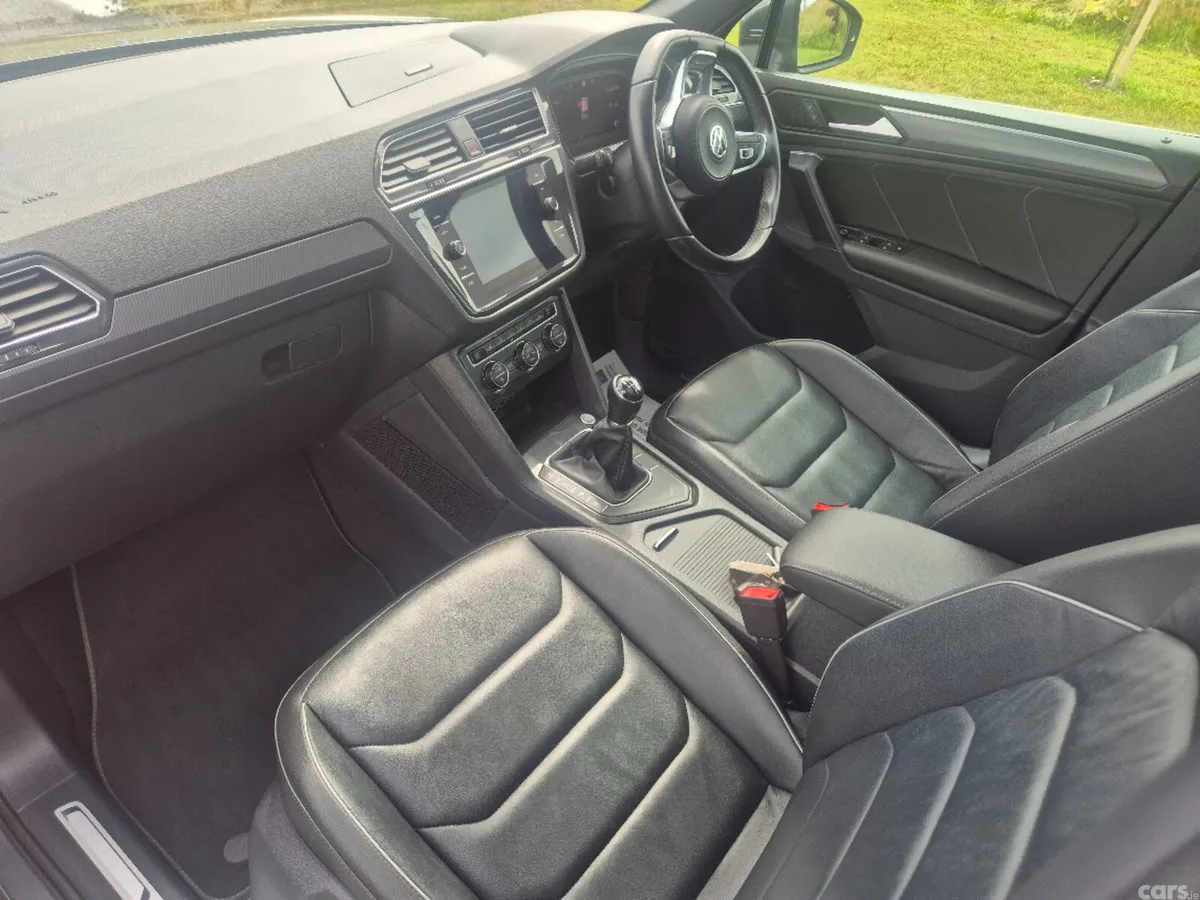Volkswagen Tiguan SUV, Diesel, 2019, Grey