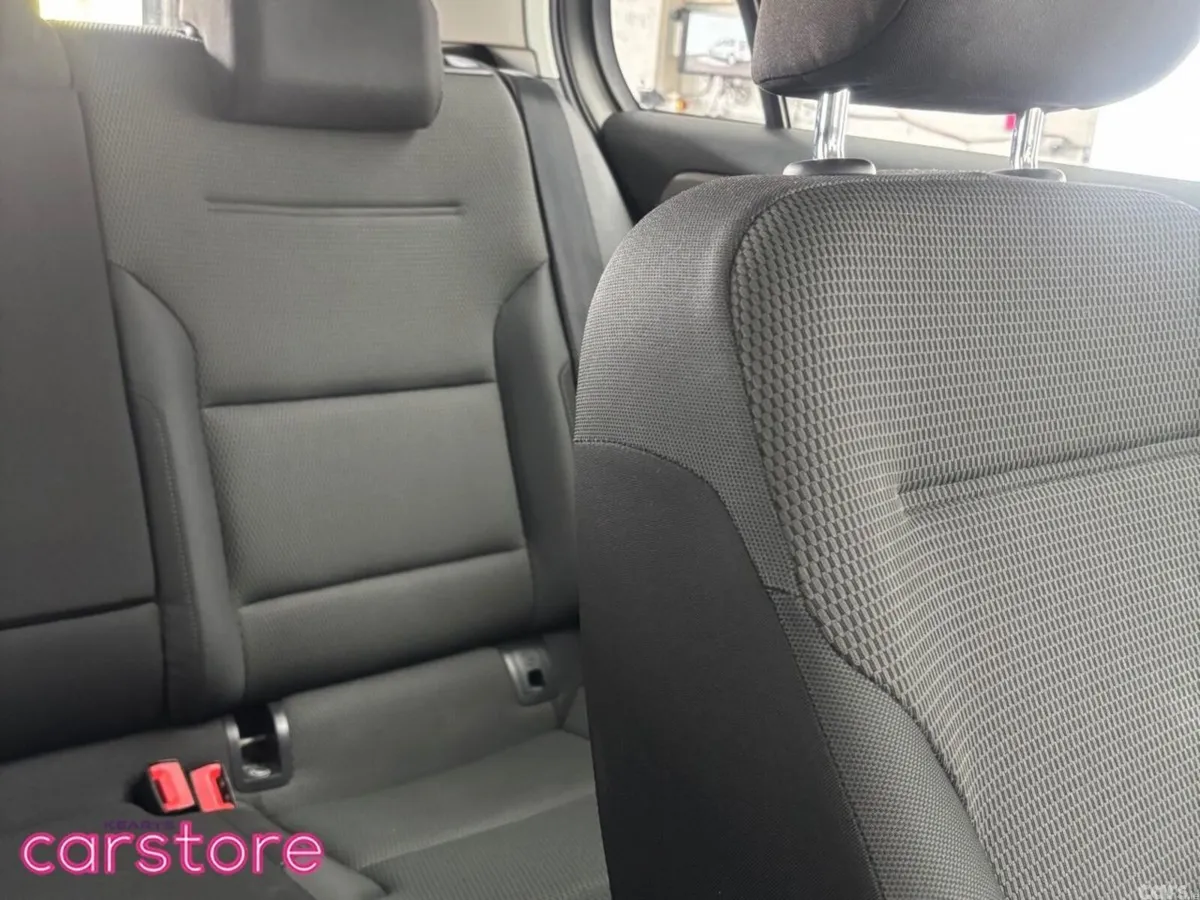 Volkswagen Golf Hatchback, Diesel, 2015, Silver