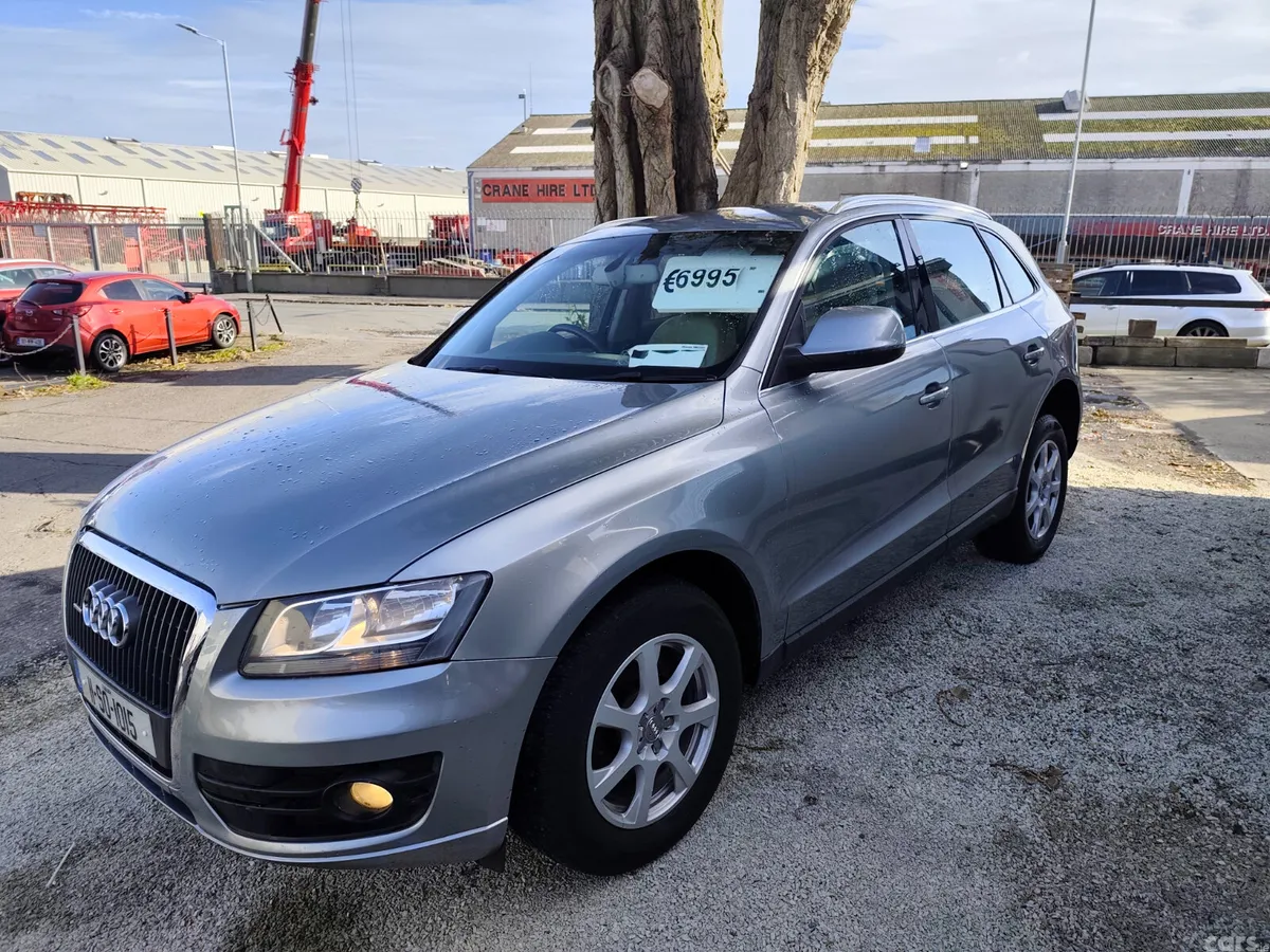 Audi Q5 SUV, Diesel, 2011, Grey