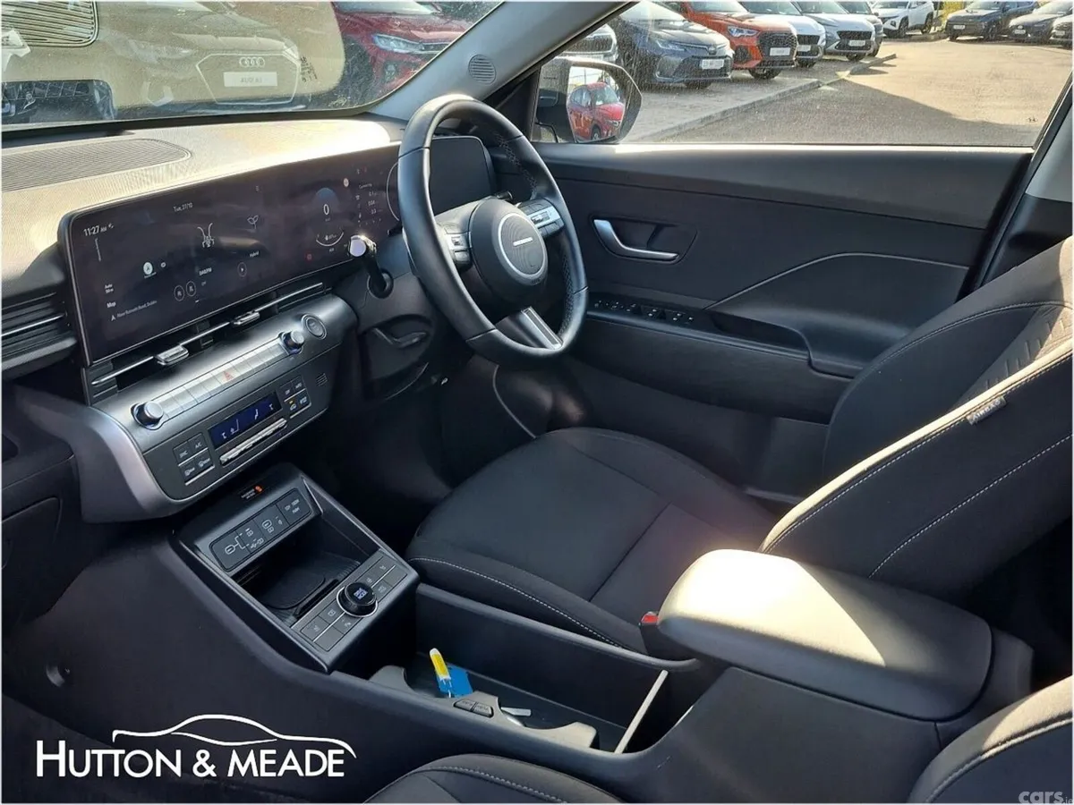 Hyundai KONA SUV, Petrol Hybrid, 2026, Grey