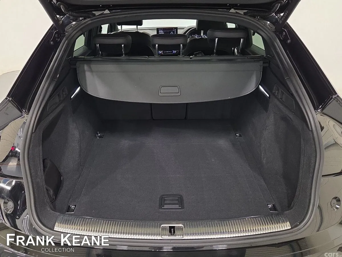 Audi Q5 SUV, Diesel, 2022, Black