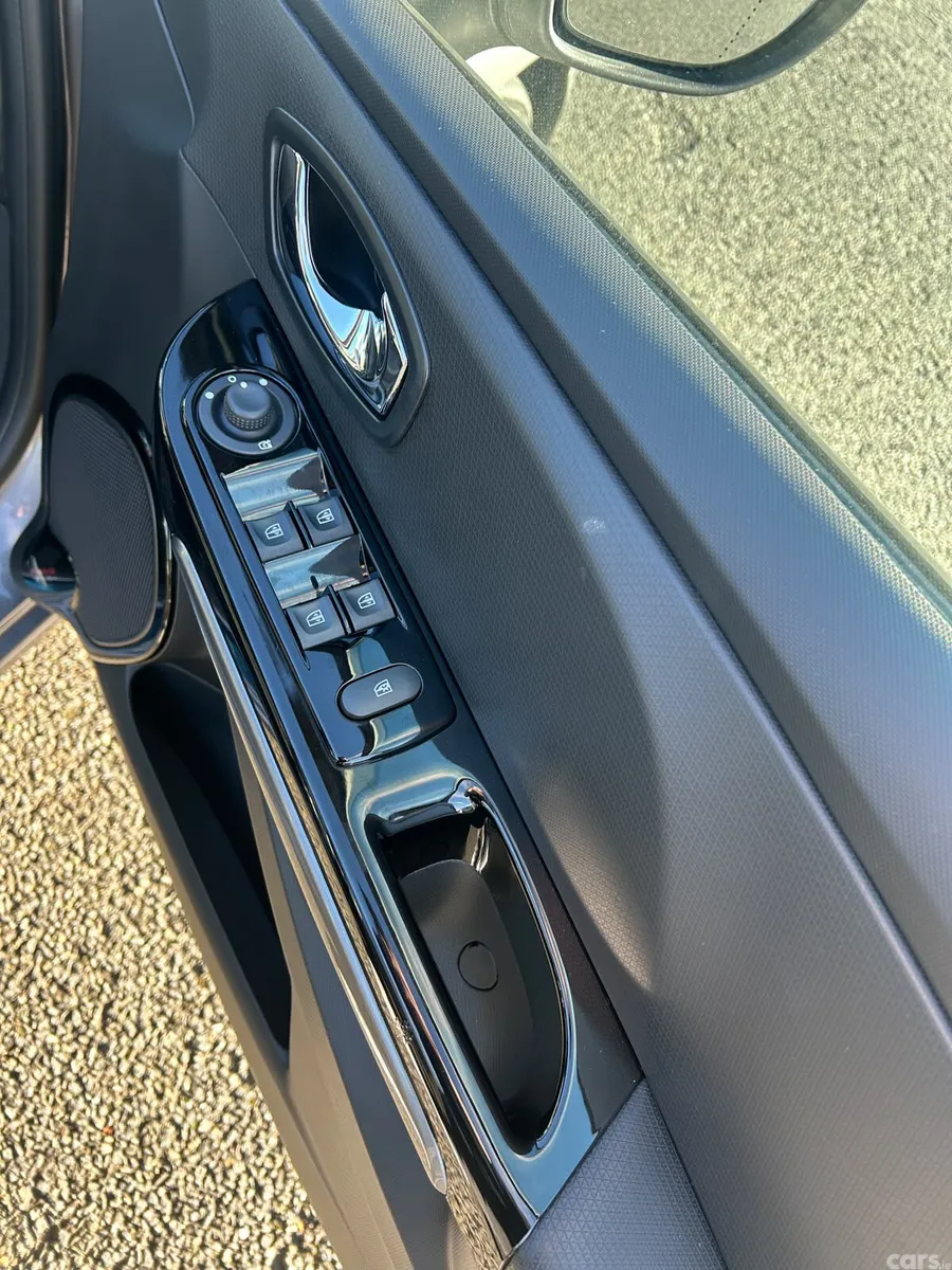 Renault Clio Hatchback, Petrol, 2015, Grey