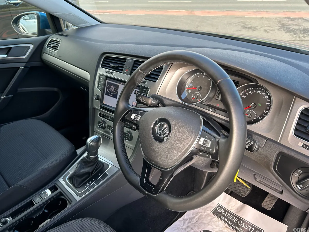 Volkswagen Golf Hatchback, Petrol, 2015, Blue