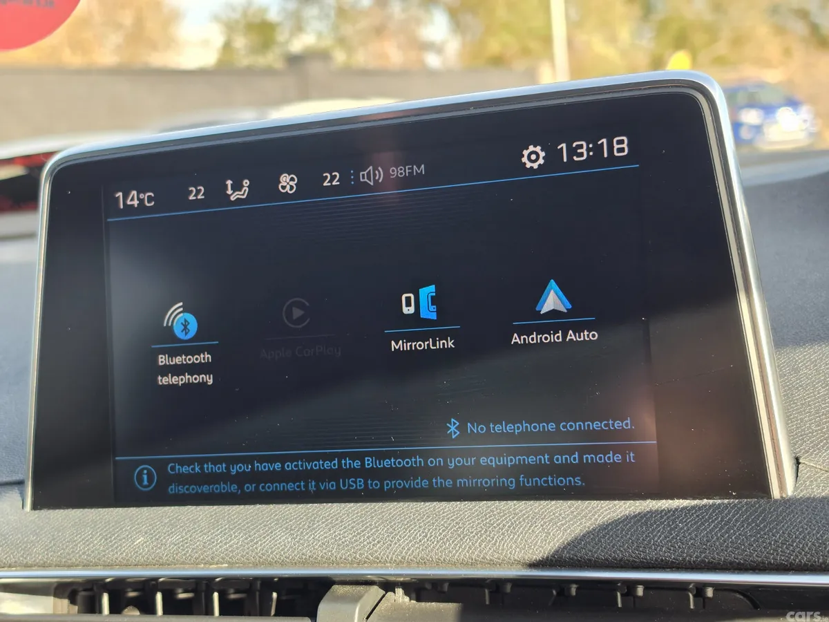Peugeot 5008 MPV, Diesel, 2018, Grey