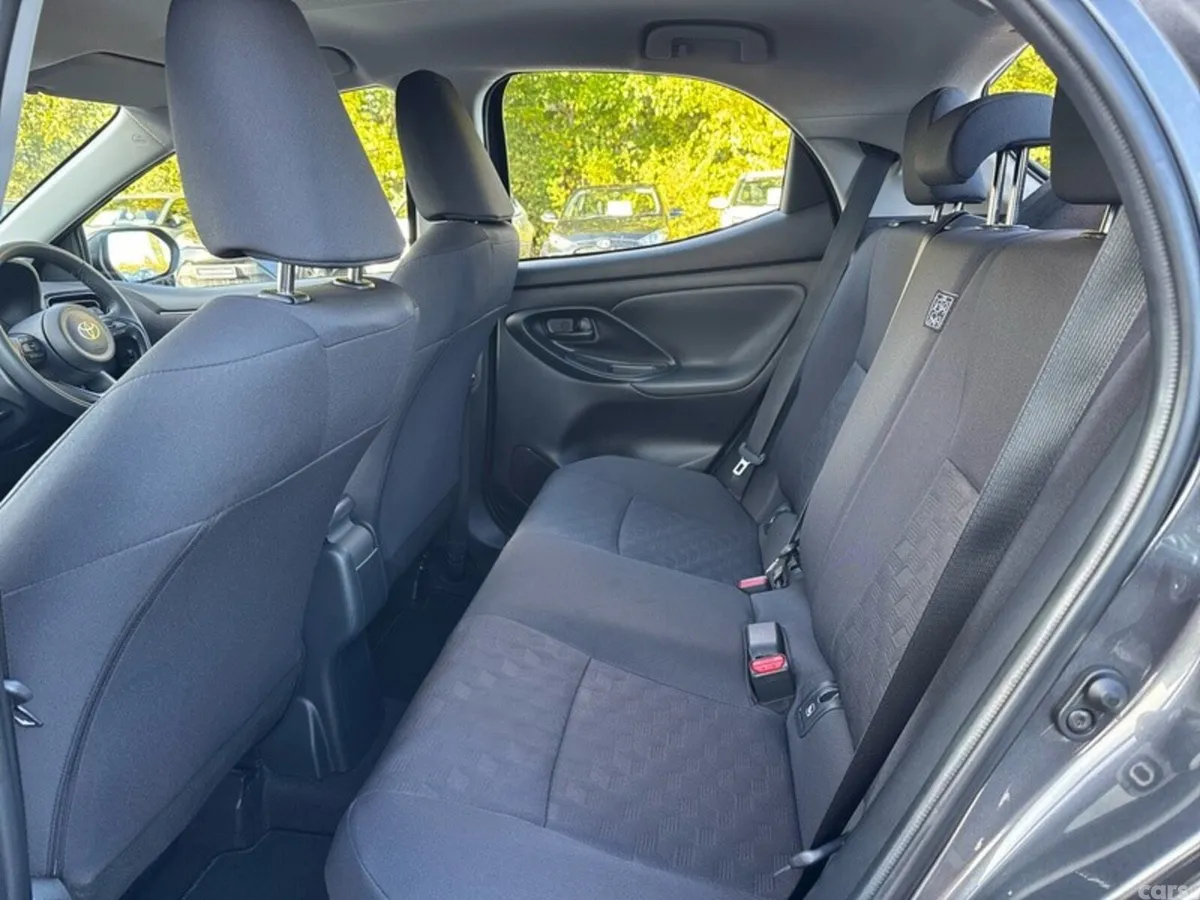 Toyota Yaris Hatchback, Petrol Hybrid, 2026, Grey