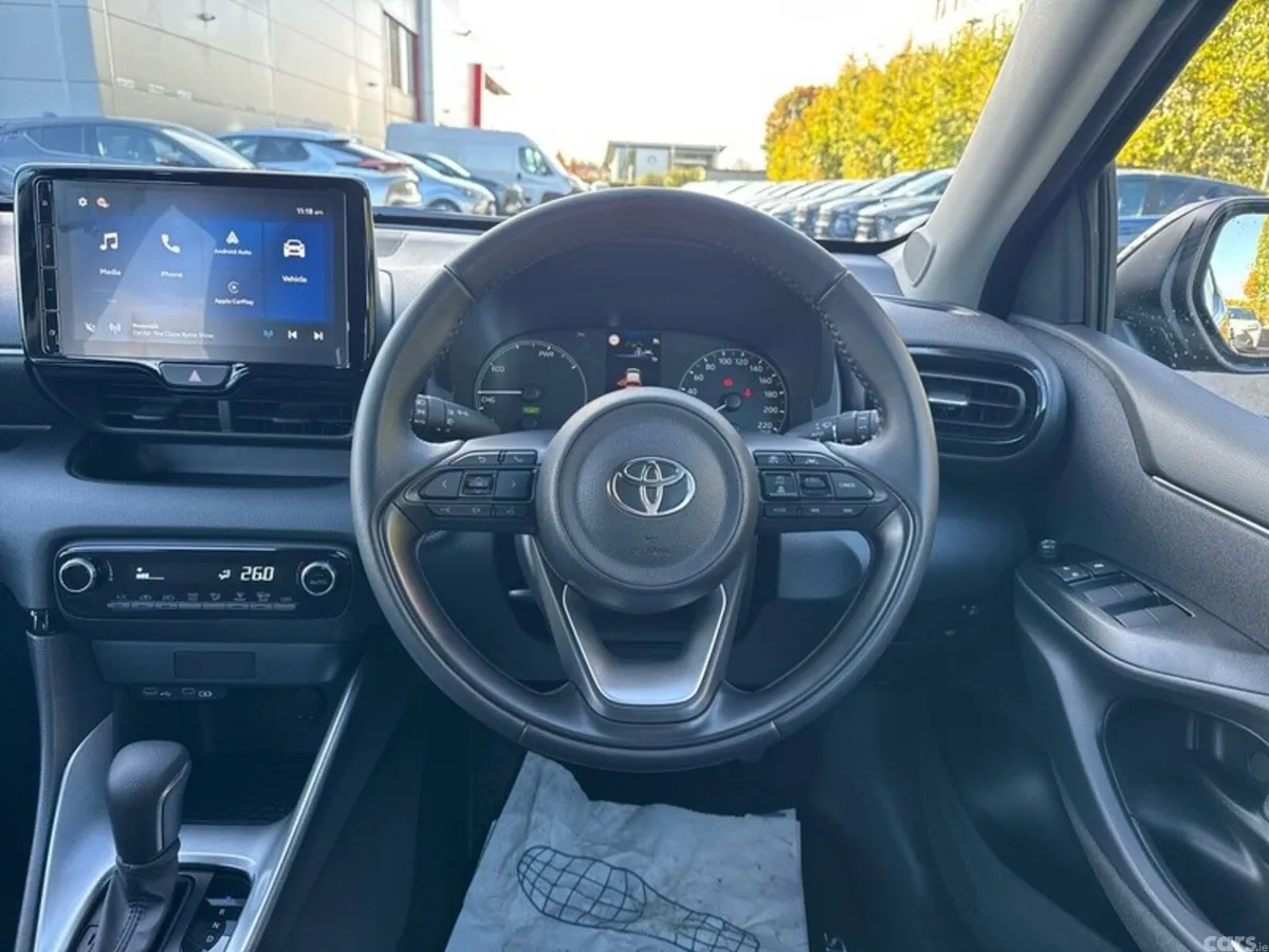 Toyota Yaris Hatchback, Petrol Hybrid, 2026, Grey