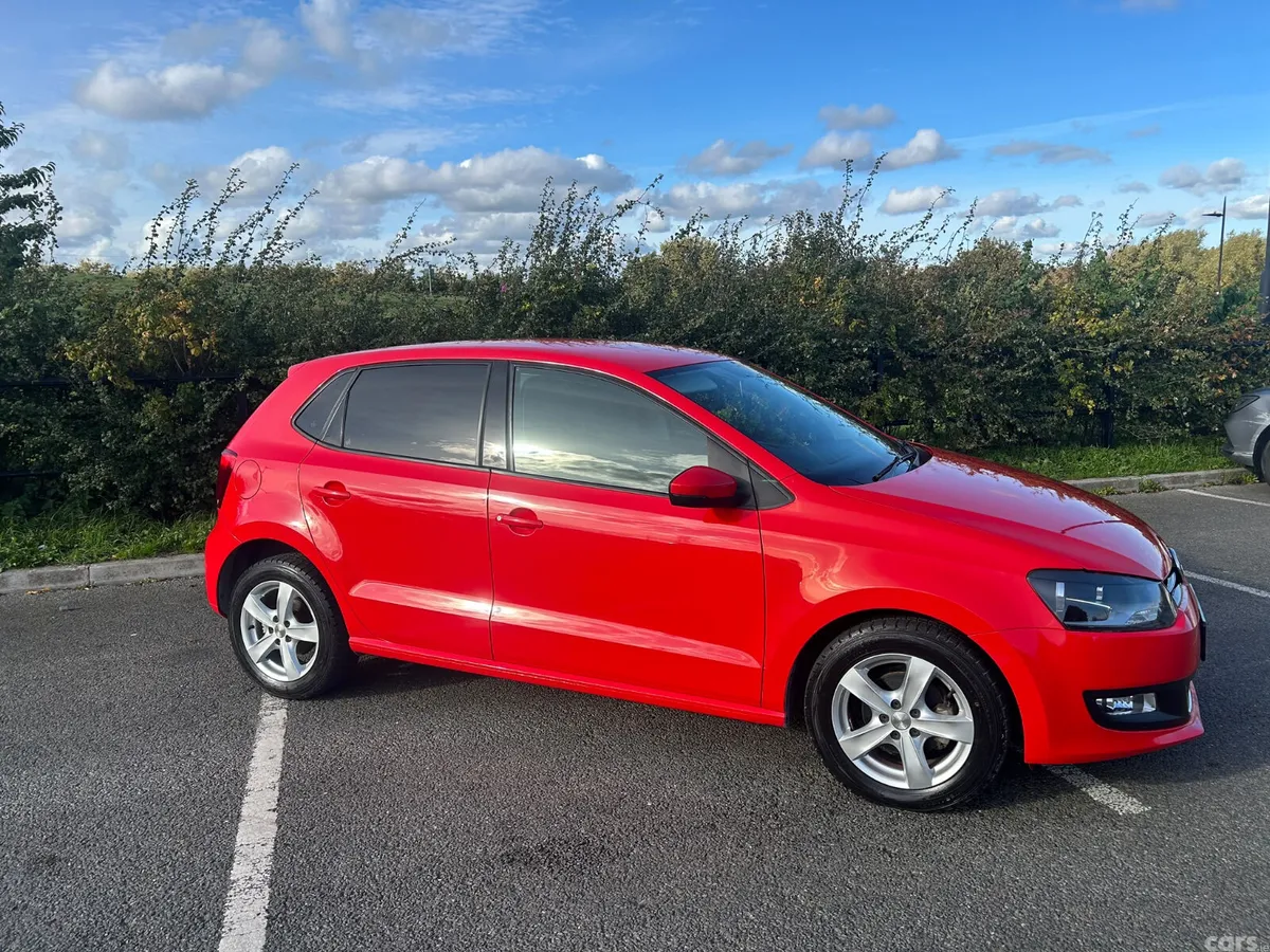 Volkswagen Polo Hatchback, Petrol, 2013, Red