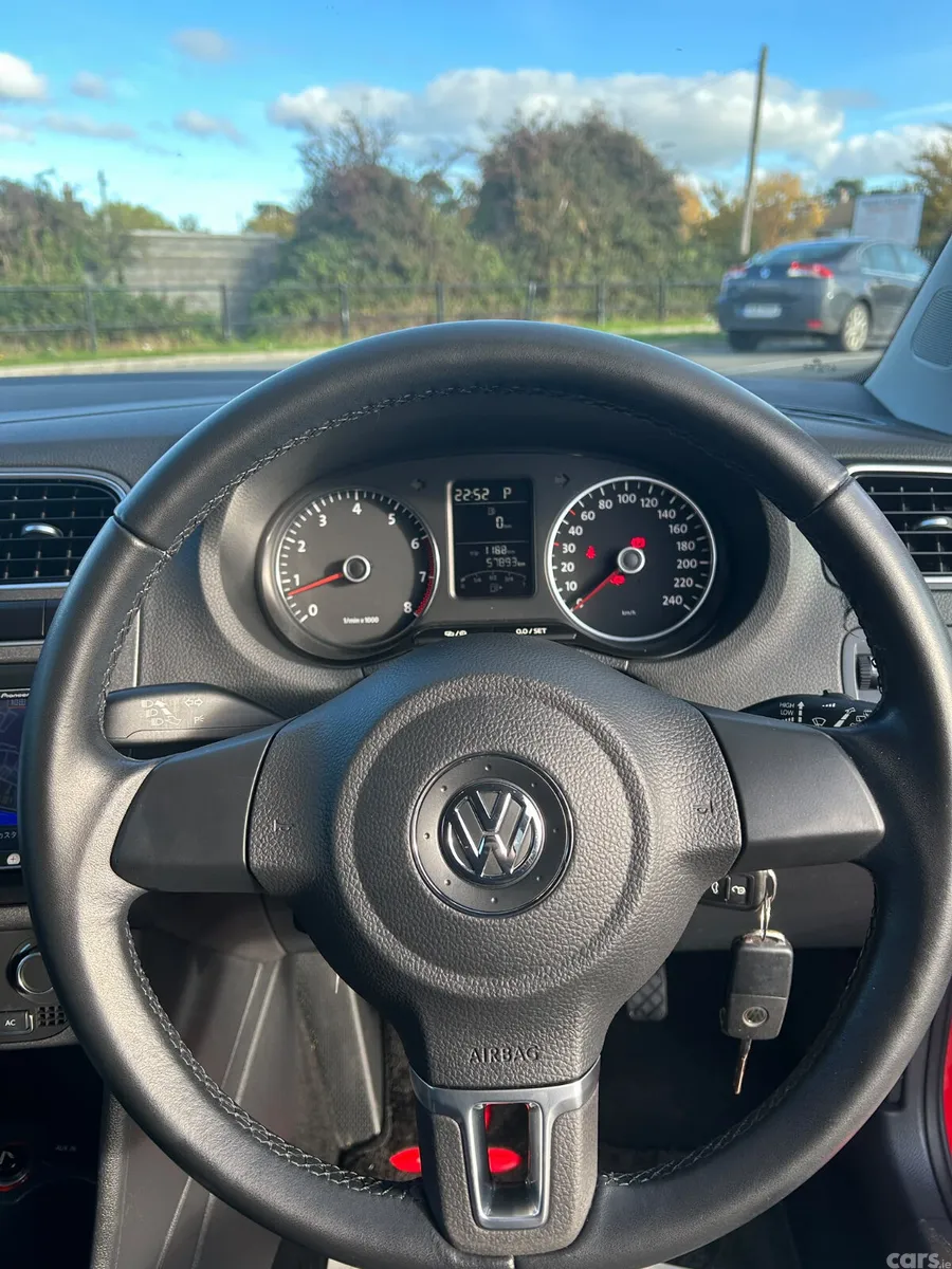 Volkswagen Polo Hatchback, Petrol, 2013, Red