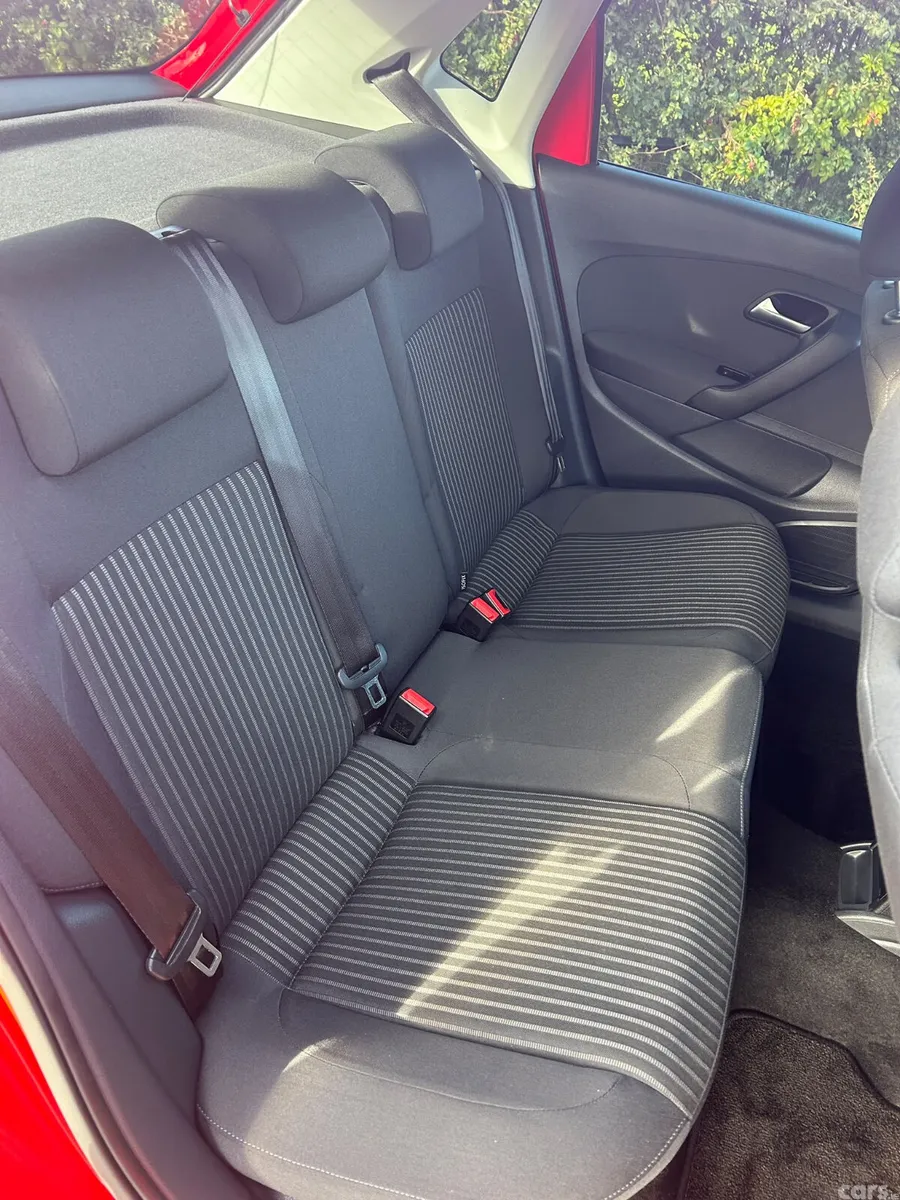 Volkswagen Polo Hatchback, Petrol, 2013, Red