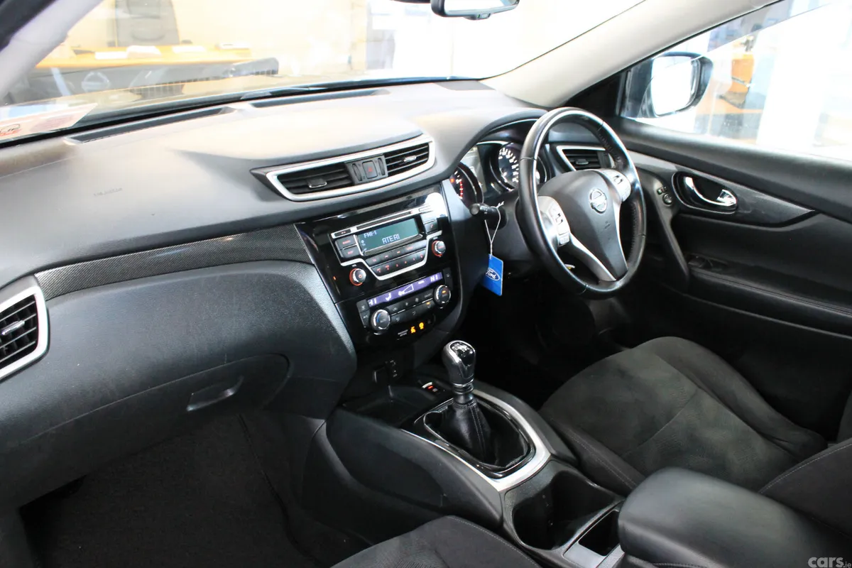 Nissan X-Trail SUV, Diesel, 2017, Black