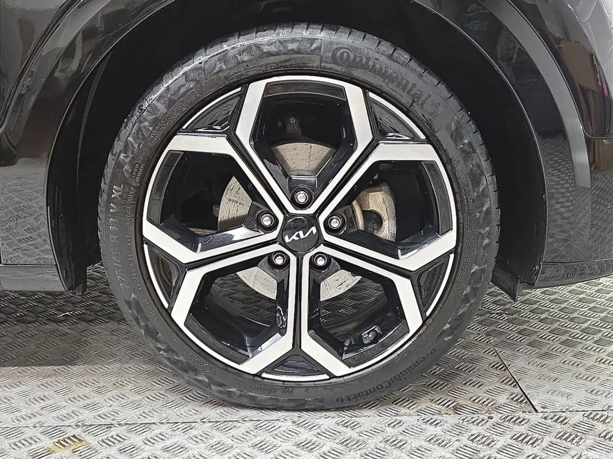 Kia Niro SUV, Petrol Plug-in Hybrid, 2023, Black